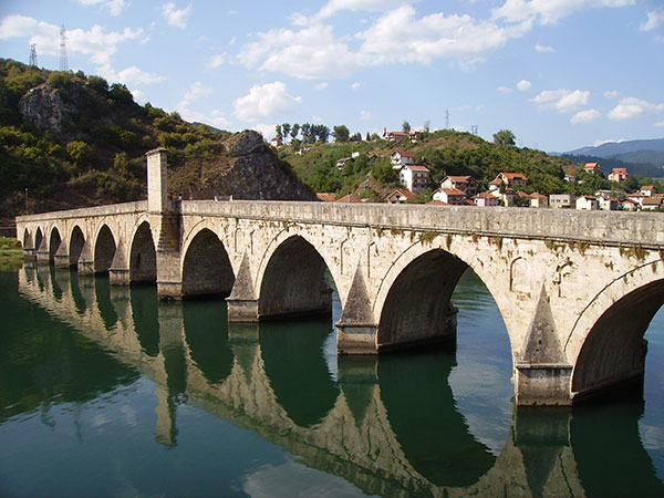Puente-Drina-maria-por-el-mundo-virgen-medjugorje