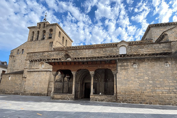 Catedral-de-Jaca-Huesca