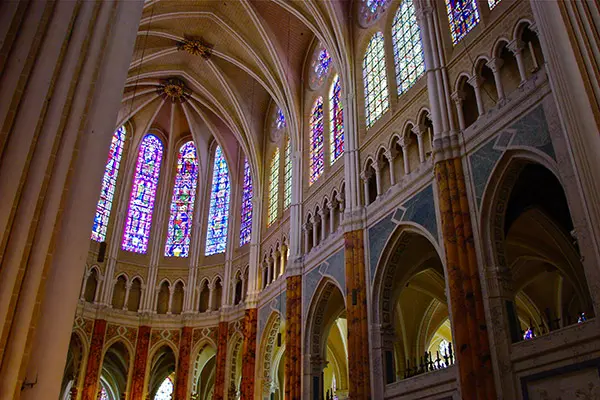 Vitrales-de-la-Catedral-de-Chartres