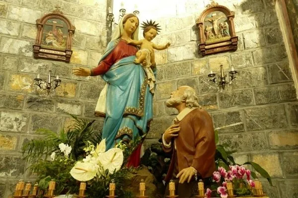Nuestra Señora de La Guardia (Génova) Maria por el Mundo
