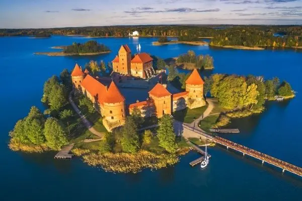 El castillo de Trakai Maria por el Mundo