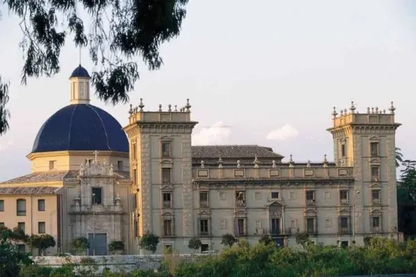 El Museo de Bellas Artes de Valencia Basílica de Nuestra Señora de los Desamparados